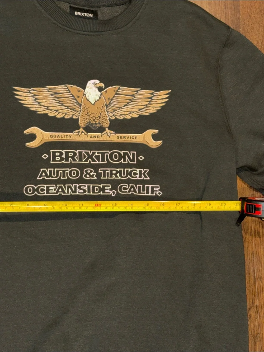 Brixton Mens Crewneck Sweatshirt with Eagle Graphic (size Large)